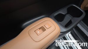 Hyundai Santafe HEV 1.6 2WD 2025 года из Южной Кореи