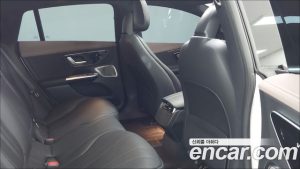 Mercedes-Benz EQE EQE350+ 2023 года из Южной Кореи