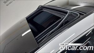 Mercedes-Benz EQE EQE350+ 2023 года из Южной Кореи