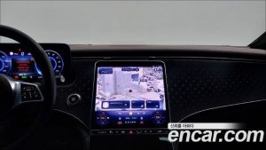 Mercedes-Benz EQE EQE350+ 2023 года из Южной Кореи