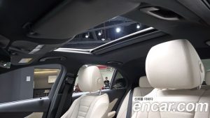 Mercedes-Benz E-Class E250 AMG Line 2023 года из Южной Кореи