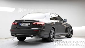 Mercedes-Benz E-Class E250 AMG Line 2023 года из Южной Кореи