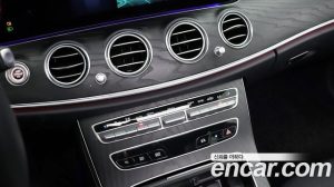 Mercedes-Benz E-Class E250 AMG Line 2023 года из Южной Кореи