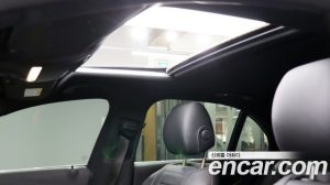 Mercedes-Benz E-Class E250 AMG Line 2023 года из Южной Кореи