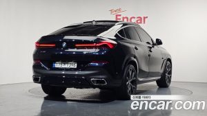 BMW X6 xDrive40i M Sport 2023 года из Южной Кореи
