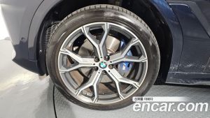 BMW X6 xDrive40i M Sport 2023 года из Южной Кореи