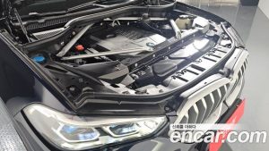 BMW X6 xDrive40i M Sport 2023 года из Южной Кореи