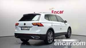 Volkswagen Tiguan 2.0 TSI Prestige 2022 года из Южной Кореи