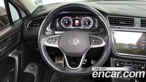 Volkswagen Tiguan 2.0 TSI Prestige 2022 года из Южной Кореи