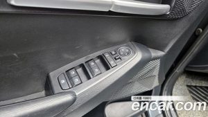 Kia Seltos Бензин 1.6 Turbo 2WD 2025 года из Южной Кореи