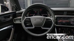 Audi A7 55 TFSI 4WD Premium 2023 года из Южной Кореи