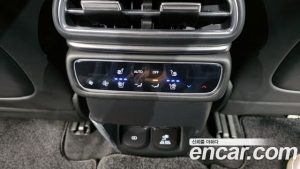 Genesis GV80 2.5T Бензин 2WD 2024 года из Южной Кореи