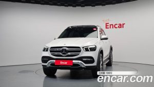 Mercedes-Benz GLE-Class GLE300d 4MATIC 2023 года из Южной Кореи