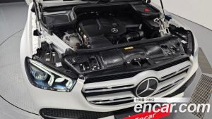Mercedes-Benz GLE-Class GLE300d 4MATIC 2023 года из Южной Кореи