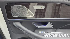 Mercedes-Benz GLE-Class GLE300d 4MATIC 2023 года из Южной Кореи