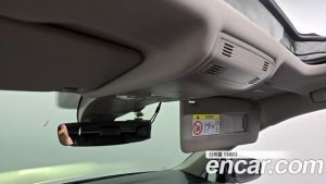 Volkswagen Tiguan 2.0 TSI Prestige 2023 года из Южной Кореи