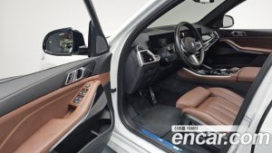 BMW X5 xDrive 40i M Sport 2024 года из Южной Кореи
