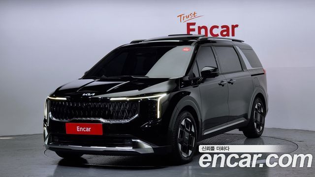Kia Canival Бензин 9-Seater Signature 2024 года из Кореи
