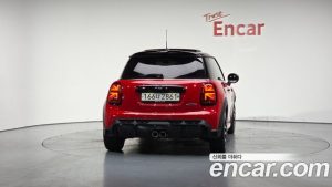 Mini Cooper JCW 2023 года из Южной Кореи