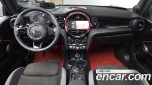 Mini Cooper JCW 2023 года из Южной Кореи