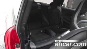 Mini Cooper JCW 2023 года из Южной Кореи