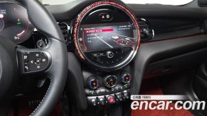 Mini Cooper JCW 2023 года из Южной Кореи