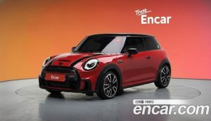 Mini Cooper JCW 2023 года из Южной Кореи