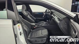 Volkswagen Arteon 2.0 TDI R-LINE 4 2022 года из Южной Кореи