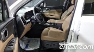 Kia Sorento Бензин 2.5T 2WD 2024 года из Южной Кореи