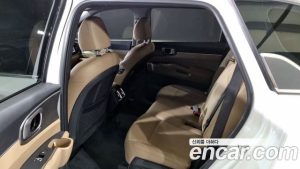 Kia Sorento Бензин 2.5T 2WD 2024 года из Южной Кореи