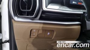 Kia Sorento Бензин 2.5T 2WD 2024 года из Южной Кореи