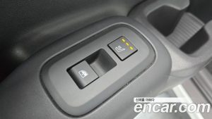 Hyundai Santafe Бензин 2.5T 2WD 2024 года из Южной Кореи