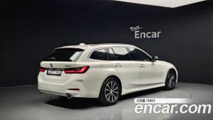 BMW 3-Series 320i Touring 2024 года из Южной Кореи