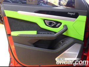 Lamborghini Urus 4.0 V8 2022 года из Южной Кореи