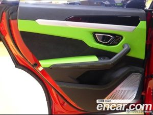 Lamborghini Urus 4.0 V8 2022 года из Южной Кореи