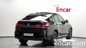 BMW X4 xDrive20i M Sport 2023 года из Южной Кореи