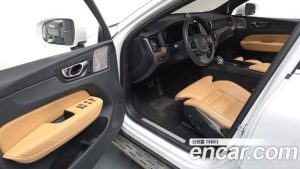 Volvo XC60 B5 Inscription 2022 года из Южной Кореи
