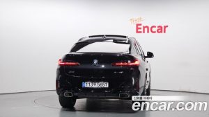 BMW X4 xDrive20i M Sport 2025 года из Южной Кореи