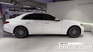 Mercedes-Benz E-Class E450 4MATIC Exclusive 2025 года из Южной Кореи