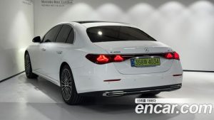 Mercedes-Benz E-Class E450 4MATIC Exclusive 2025 года из Южной Кореи