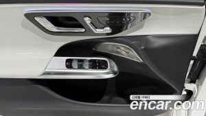 Mercedes-Benz E-Class E450 4MATIC Exclusive 2025 года из Южной Кореи