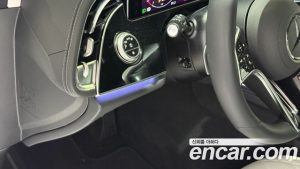 Mercedes-Benz E-Class E450 4MATIC Exclusive 2025 года из Южной Кореи