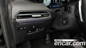 Hyundai Palisade Бензин 3.8 2WD 2024 года из Южной Кореи