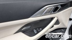 BMW 4-Series M440i xDrive Online Exclusive Coupe 2024 года из Южной Кореи