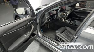 BMW 5-Series 520i M Sport 2023 года из Южной Кореи