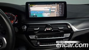 BMW 5-Series 520i M Sport 2023 года из Южной Кореи