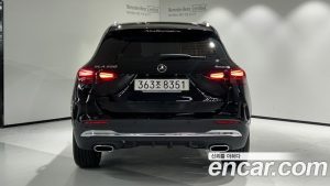 Mercedes-Benz GLA-Class GLA250 4MATIC 2024 года из Южной Кореи