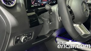 Mercedes-Benz GLA-Class GLA250 4MATIC 2024 года из Южной Кореи
