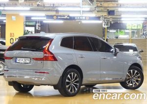 Volvo XC60 B5 ULTIMATE Bright 2024 года из Южной Кореи