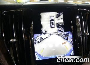 Volvo XC60 B5 ULTIMATE Bright 2024 года из Южной Кореи